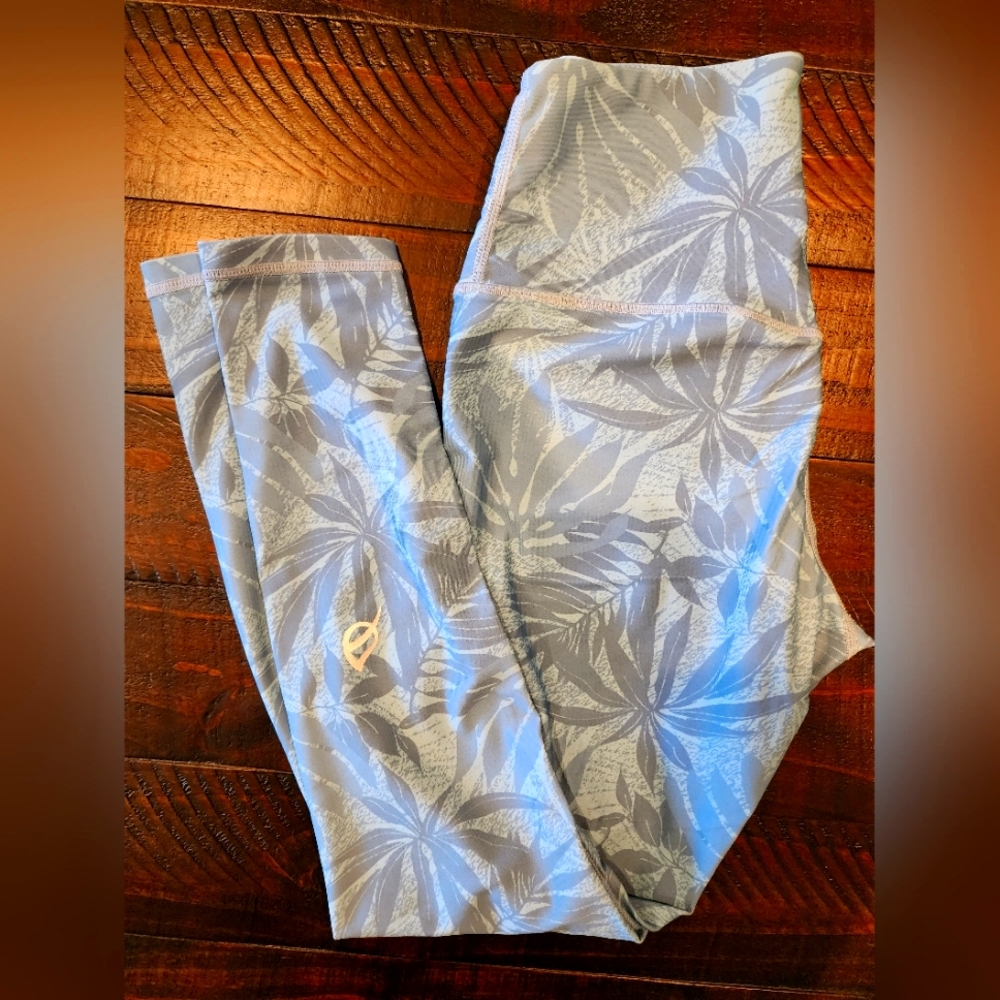 P'tula Desa'ree swift leggings